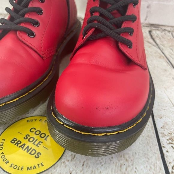 Dr. Martens leather lace up boots, red. US 1J - Picture 11 of 11